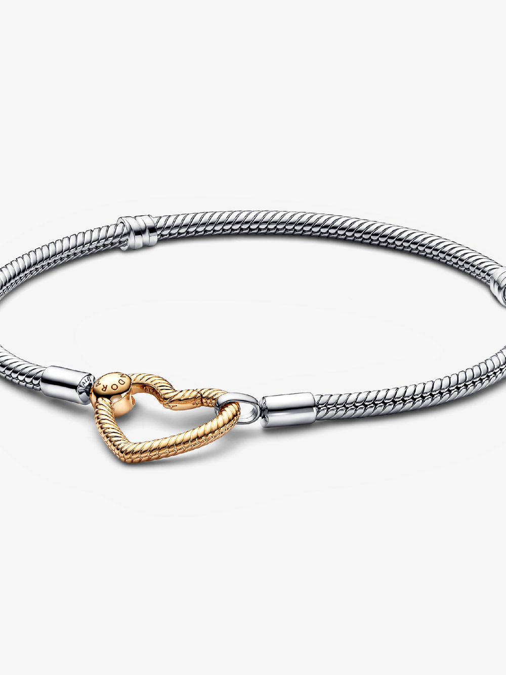 Pandora Moments Heart Closure Snake Chain Bracelet