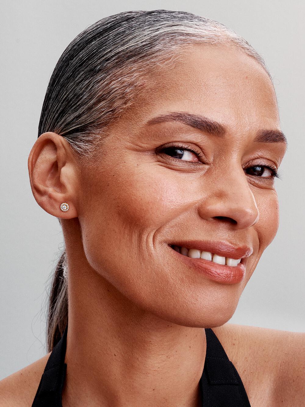 Round Pavé Halo Stud Earrings