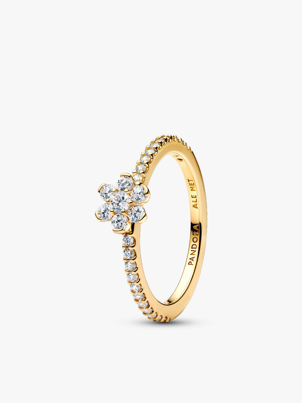 Engravable Heart Halo Ring