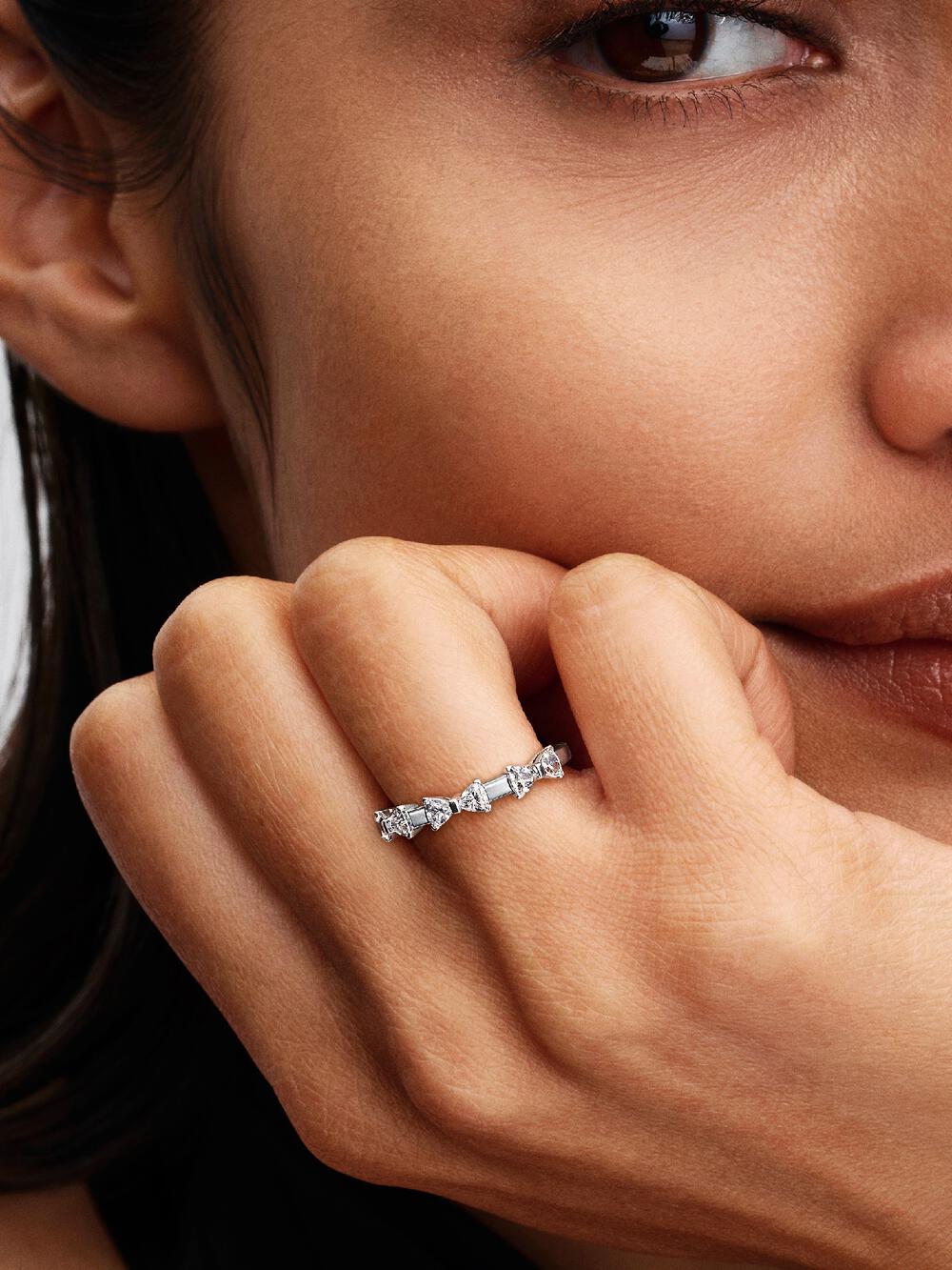 Bow Station Ring