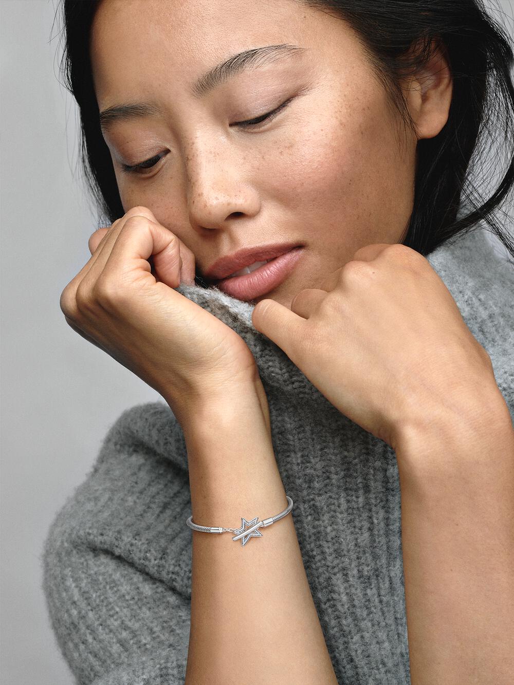 Pandora Moments Asymmetric Star T-bar Snake Chain Bracelet