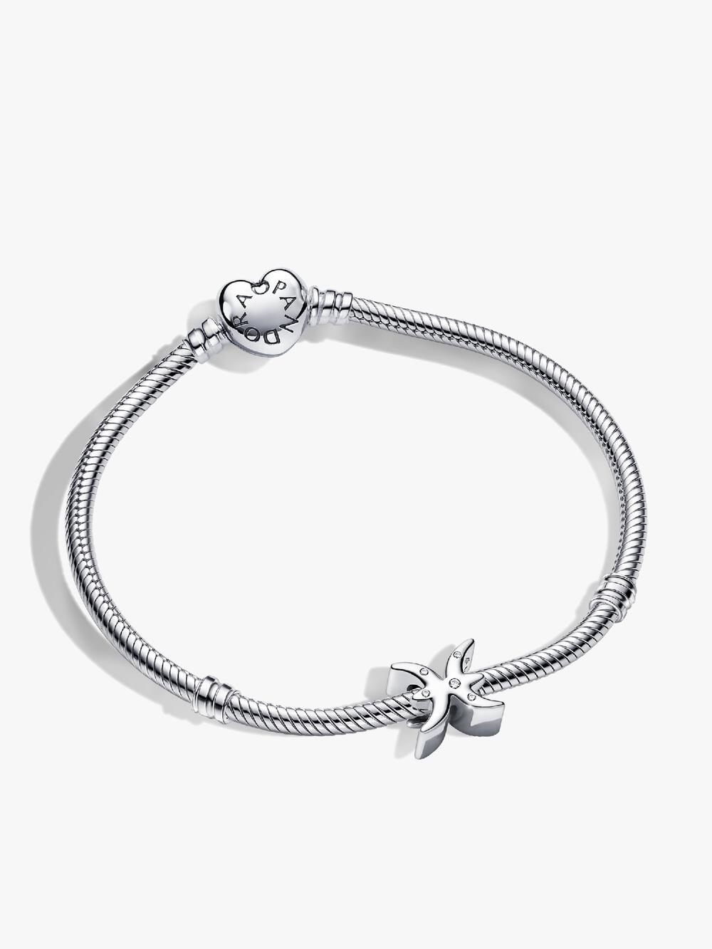 2026 Pink Graduation Charm Bracelet Set