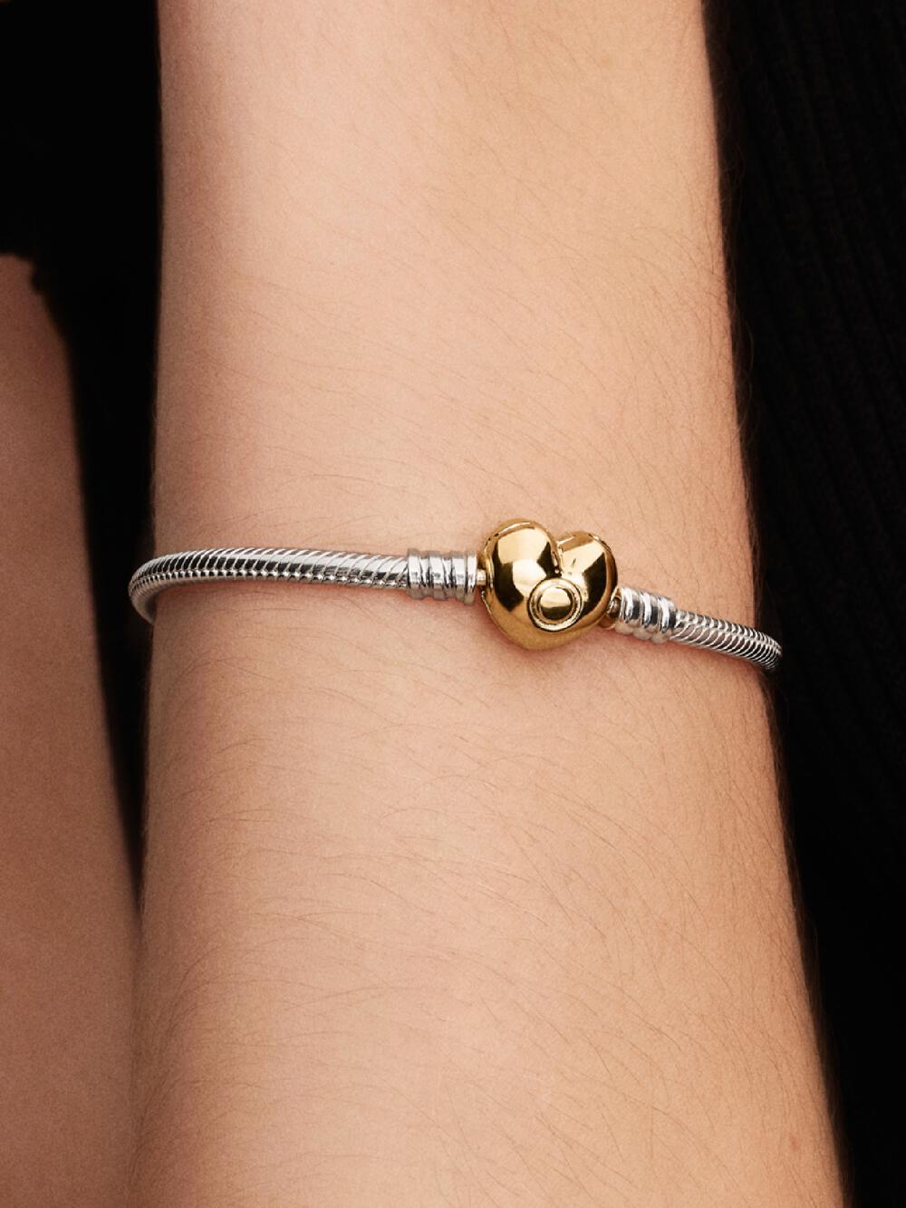 Heart Clasp Snake Chain Bracelet