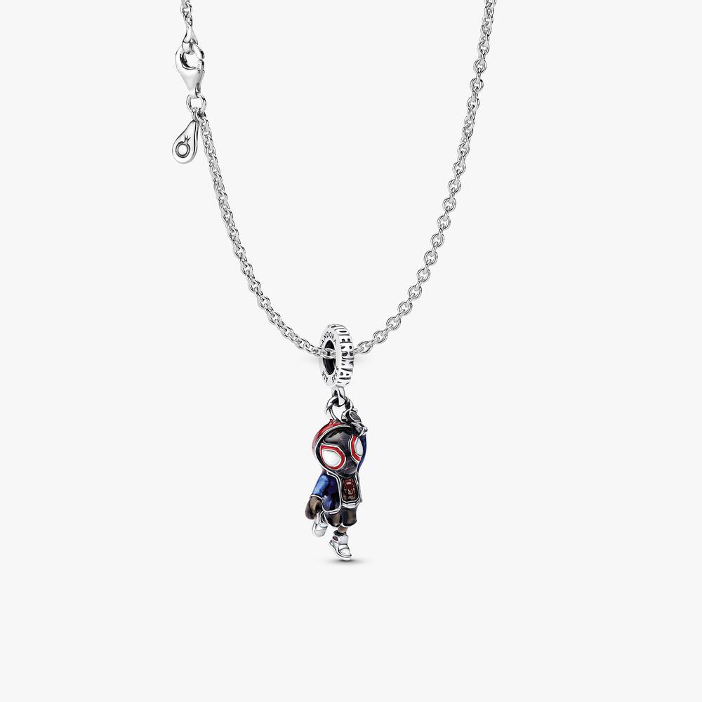 Marvel Spider-Man Necklace Set