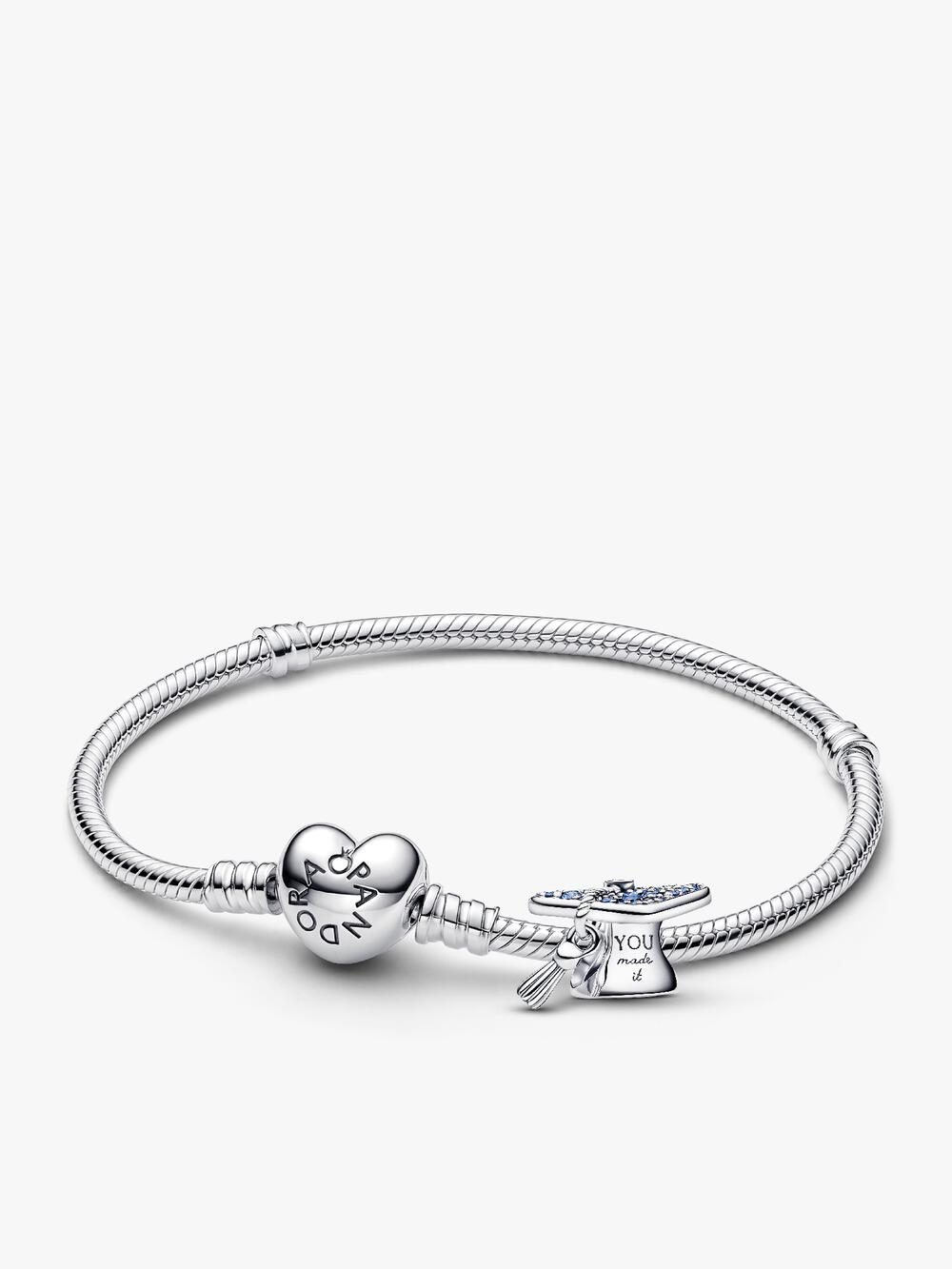 2026 Pink Graduation Charm Bracelet Set