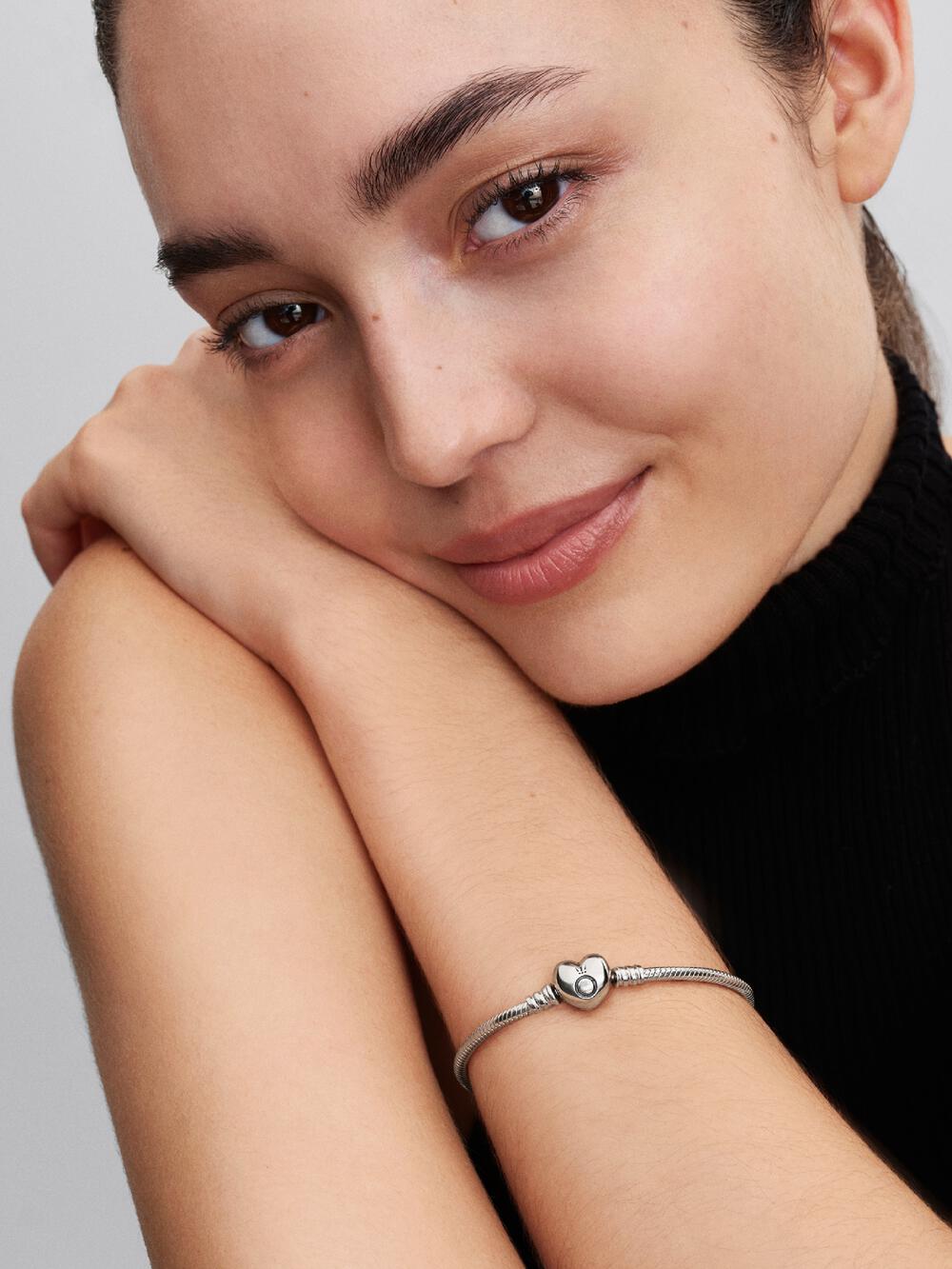 Moments Heart & Snake Chain Bracelet