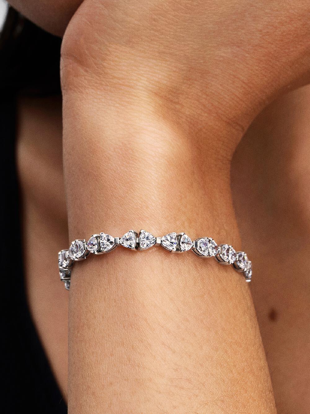 Bow Chain Bracelet